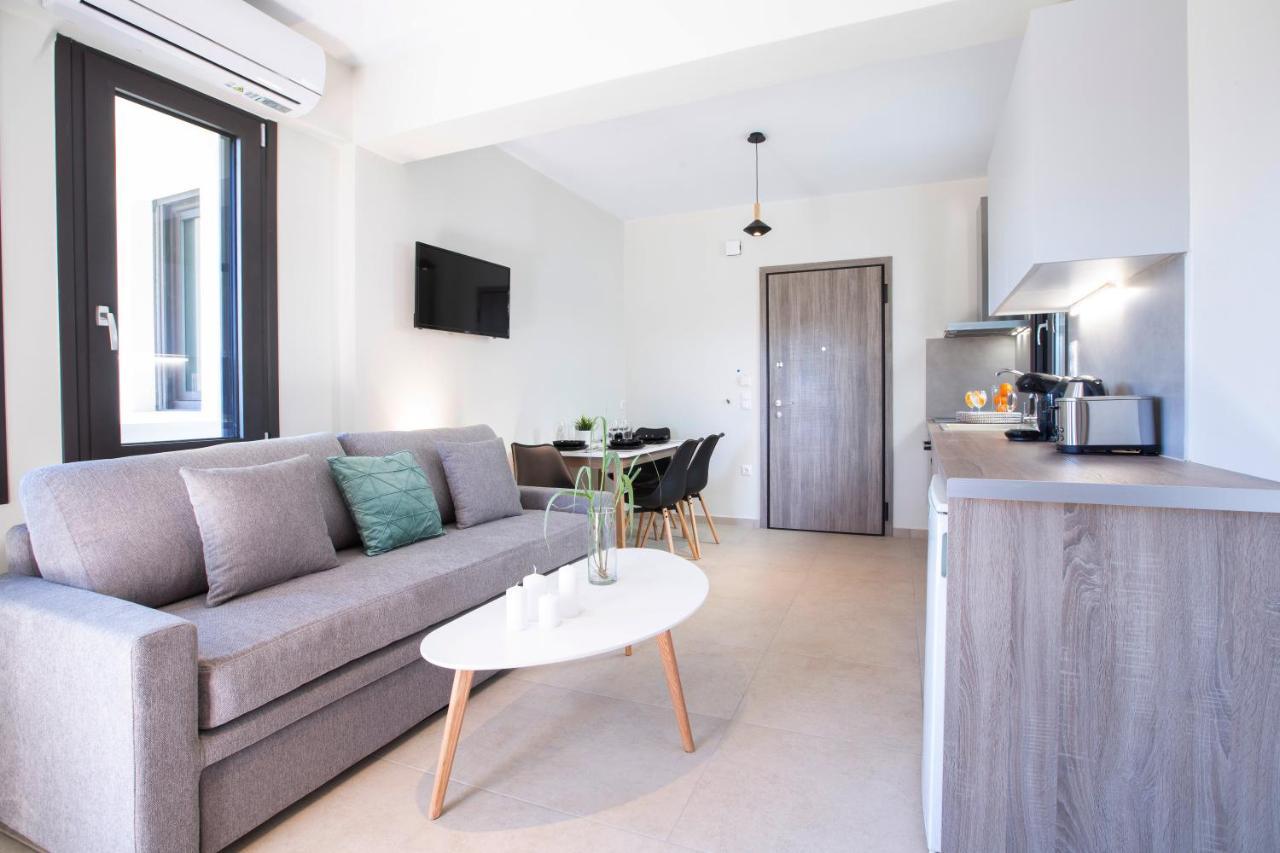 Amelie'S Luxe Apartments Kalligoni Luaran gambar