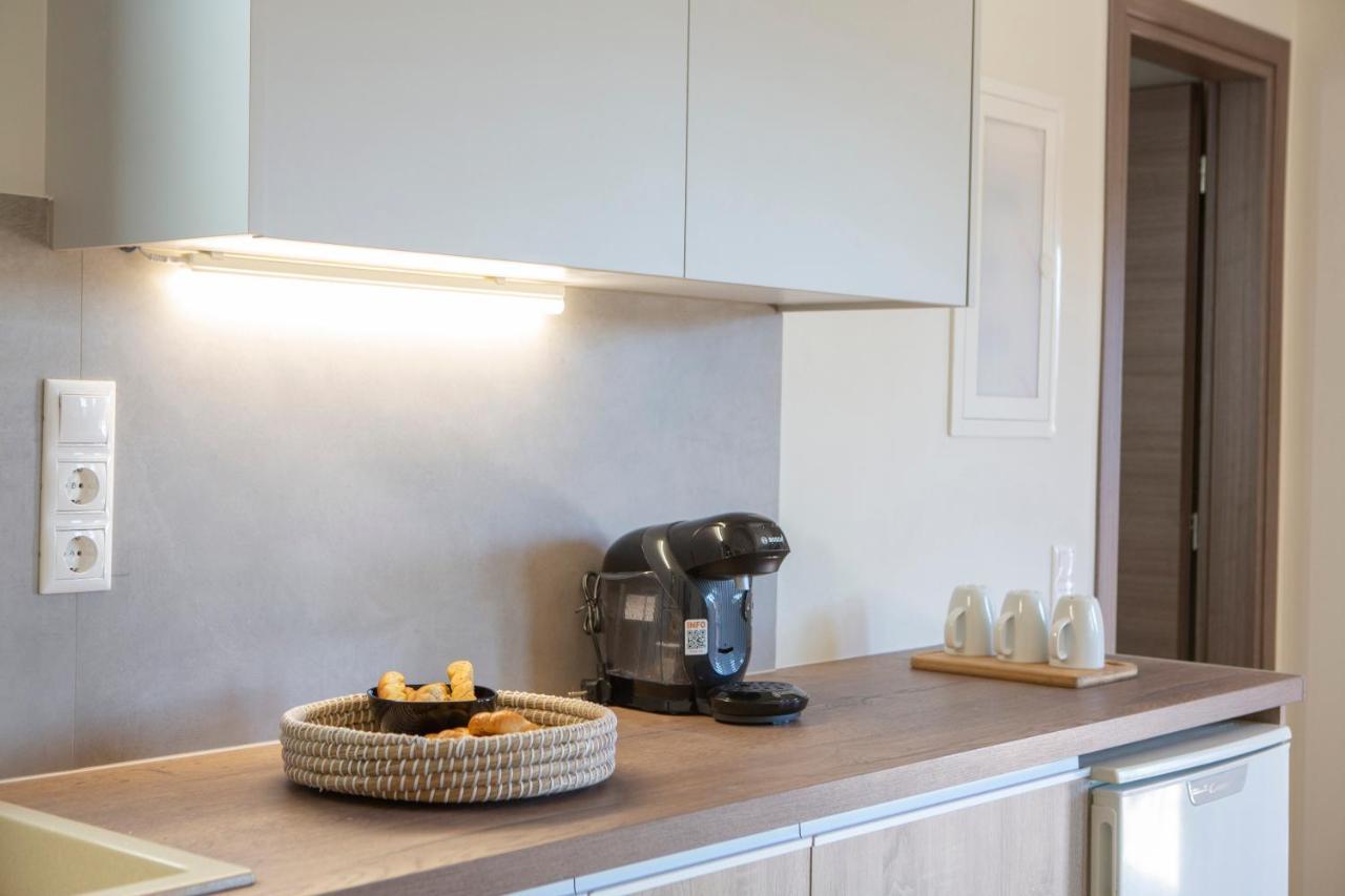Amelie'S Luxe Apartments Kalligoni Luaran gambar