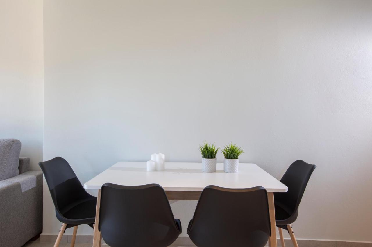 Amelie'S Luxe Apartments Kalligoni Luaran gambar