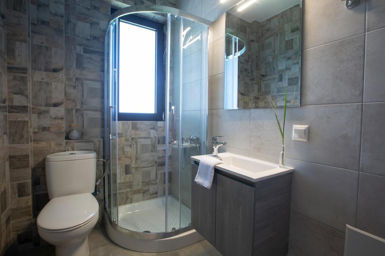 Amelie'S Luxe Apartments Kalligoni Luaran gambar
