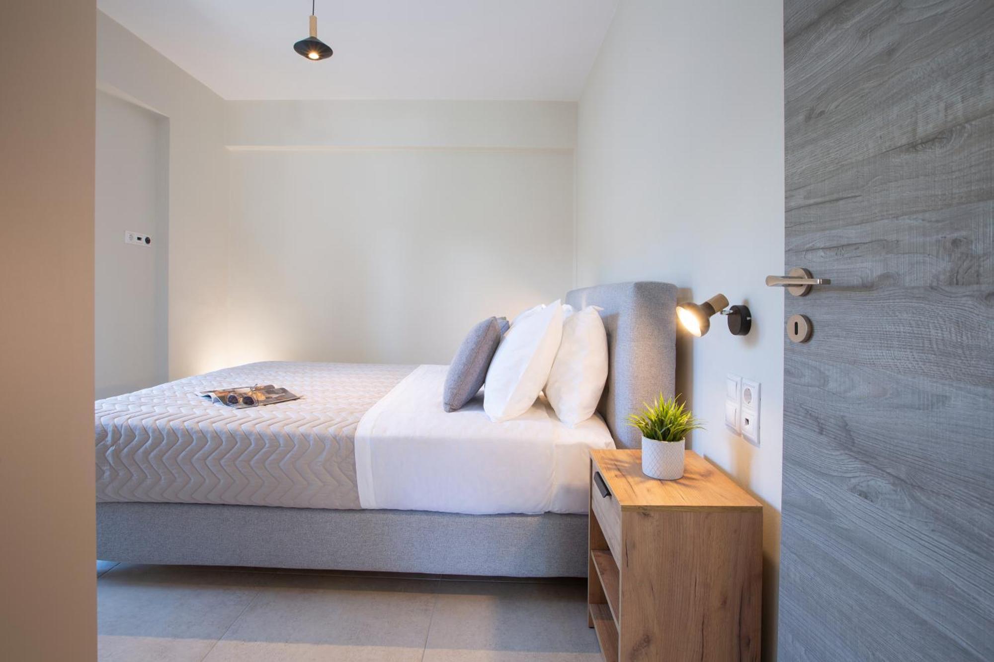 Amelie'S Luxe Apartments Kalligoni Luaran gambar